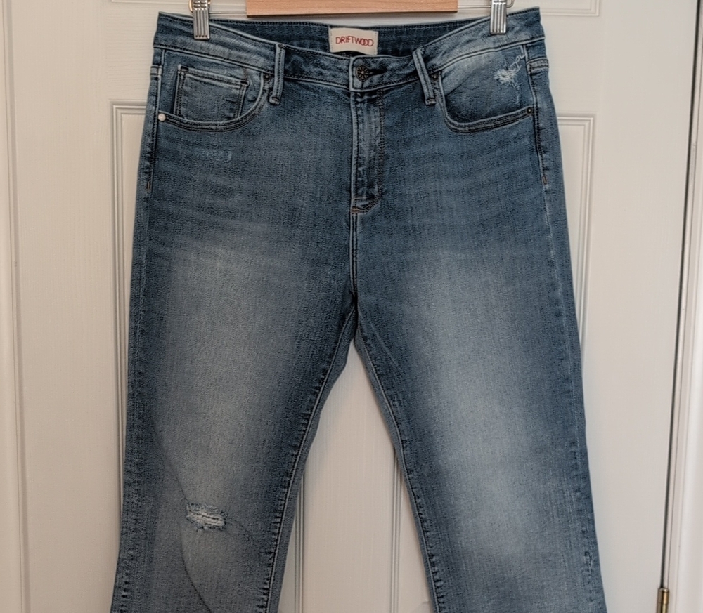 Driftwood Cropped Jeans